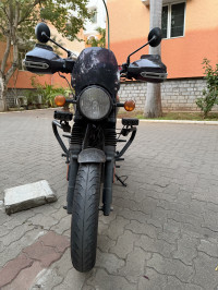 Royal Enfield Hunter 350 Metro
