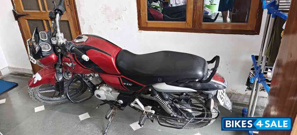 Bajaj V15 Bajaj V15
