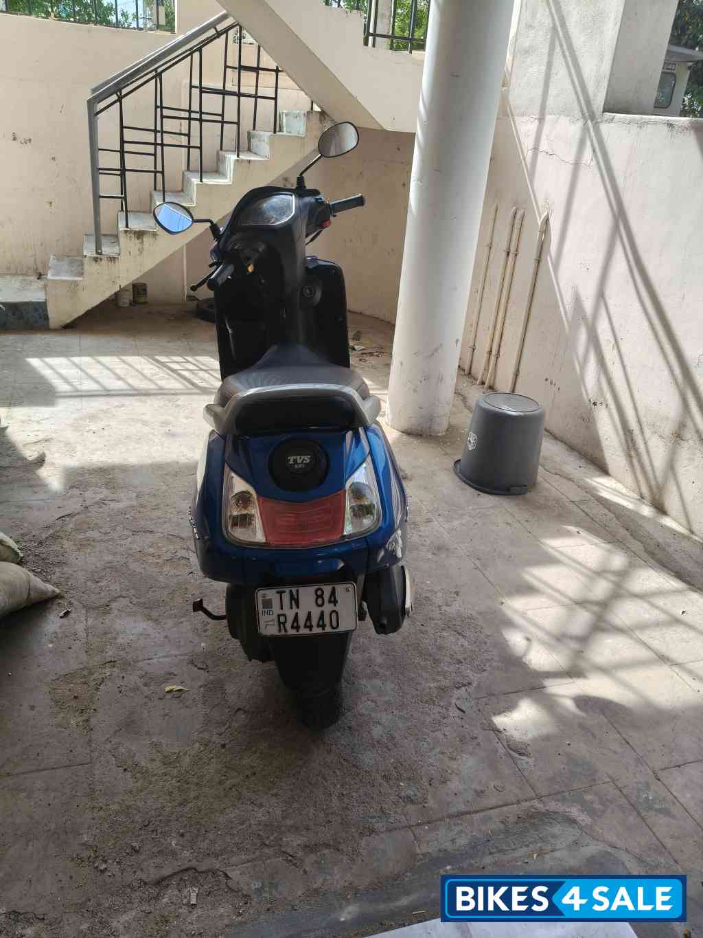 Blue TVS Jupiter Classic 110