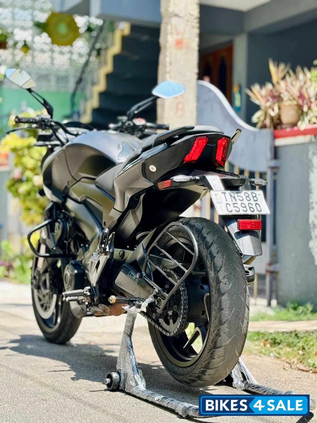 Bajaj Dominar 400 ABS BS6 Bajaj Dominar 400 ABS BS6