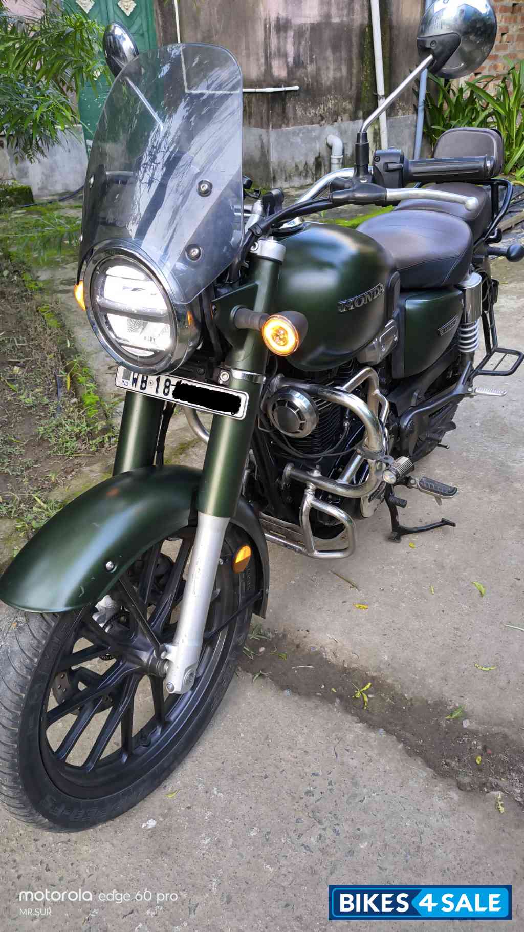 Honda CB350 DLX Pro Honda CB350 DLX Pro