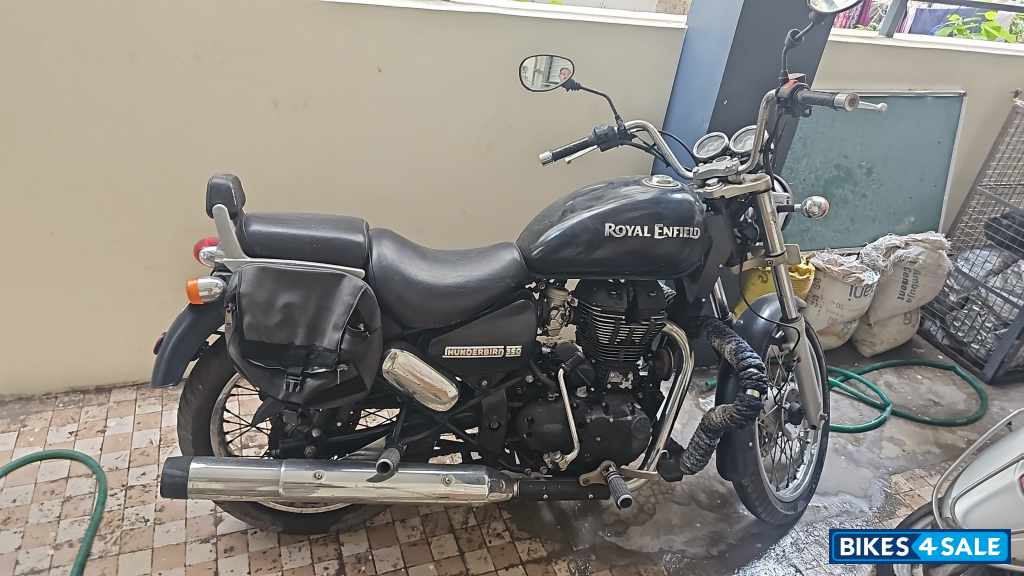 Royal Enfield Thunderbird 350 Royal Enfield Thunderbird 350