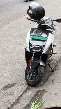 Vida V1 Pro 2023 Model