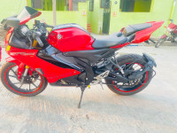 Yamaha R15 V4