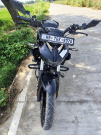 Black Hero Xtreme 125R