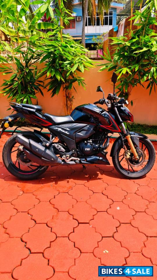TVS Apache RTR 200 4V ABS