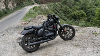 Shadow Black Top Variant Yezdi Roadster 2026