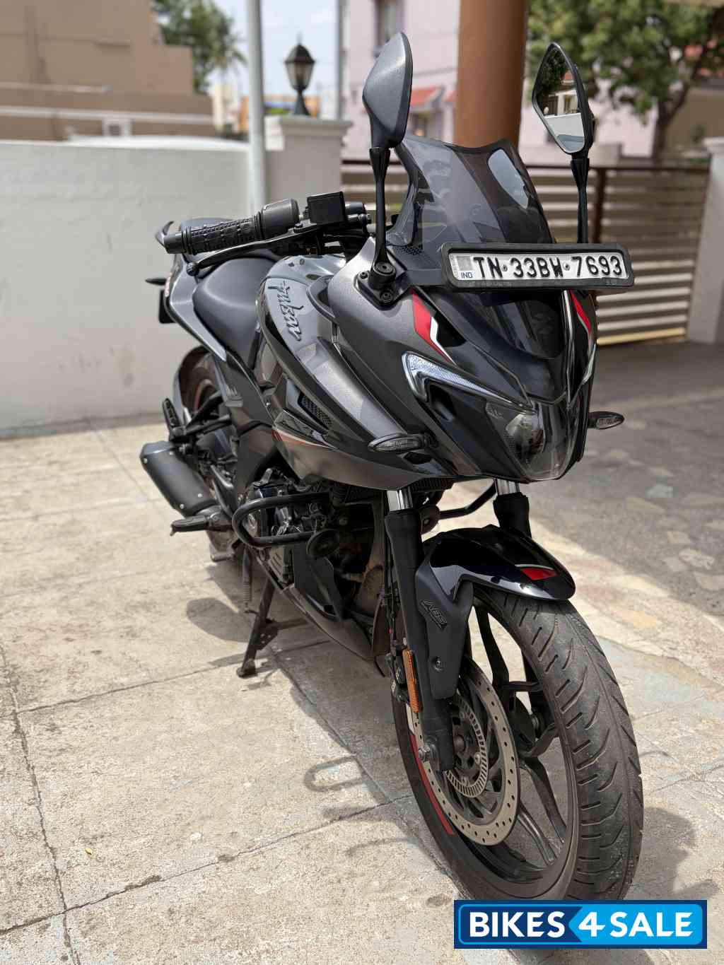 Bajaj Pulsar F250 Dual Channel ABS Bajaj Pulsar F250 Dual Channel ABS
