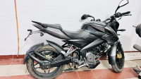 Black Bajaj Pulsar NS200
