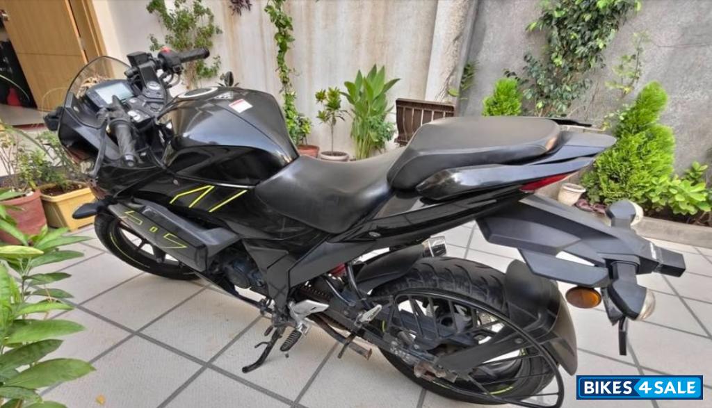 Suzuki Gixxer SF Suzuki Gixxer SF