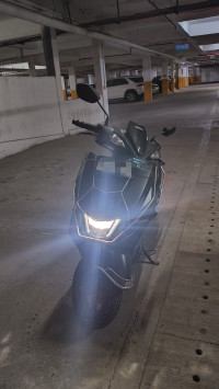 Matte Black Suzuki Avenis 125 Ride Connect Edition