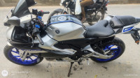 White Metallic Yamaha R15M