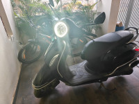 Brooklyn Black Bajaj Chetak Premium