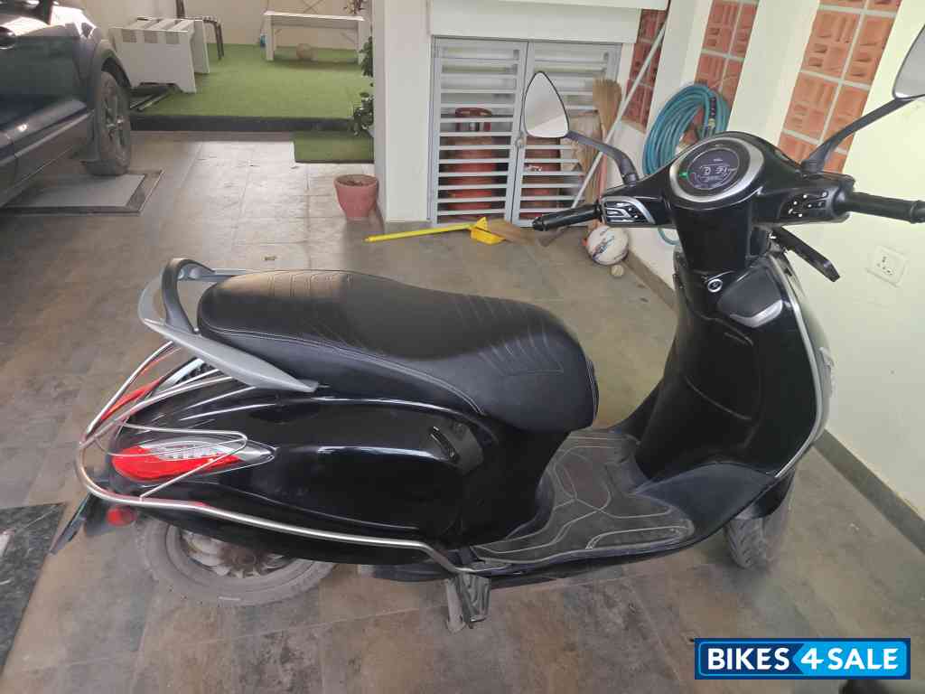 Brooklyn Black Bajaj Chetak Premium Brooklyn Black Bajaj Chetak Premium