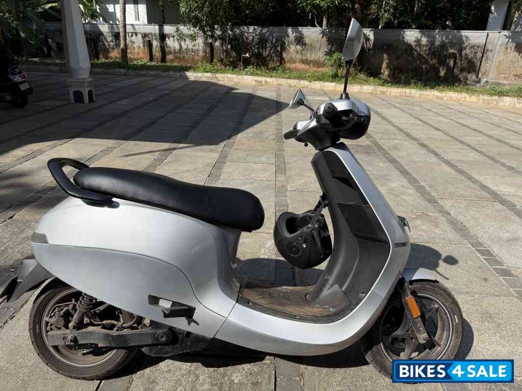 Ola S1 Pro Plus Gen 3 5.3kWh Ola S1 Pro Plus Gen 3 5.3kWh