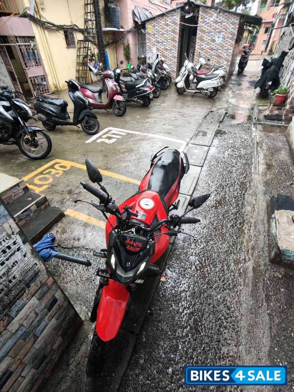 Hero Xtreme 160R Hero Xtreme 160R