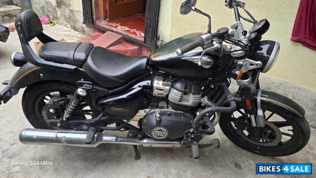 Royal Enfield Super Meteor 650