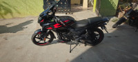 Bajaj Pulsar 220F BS6