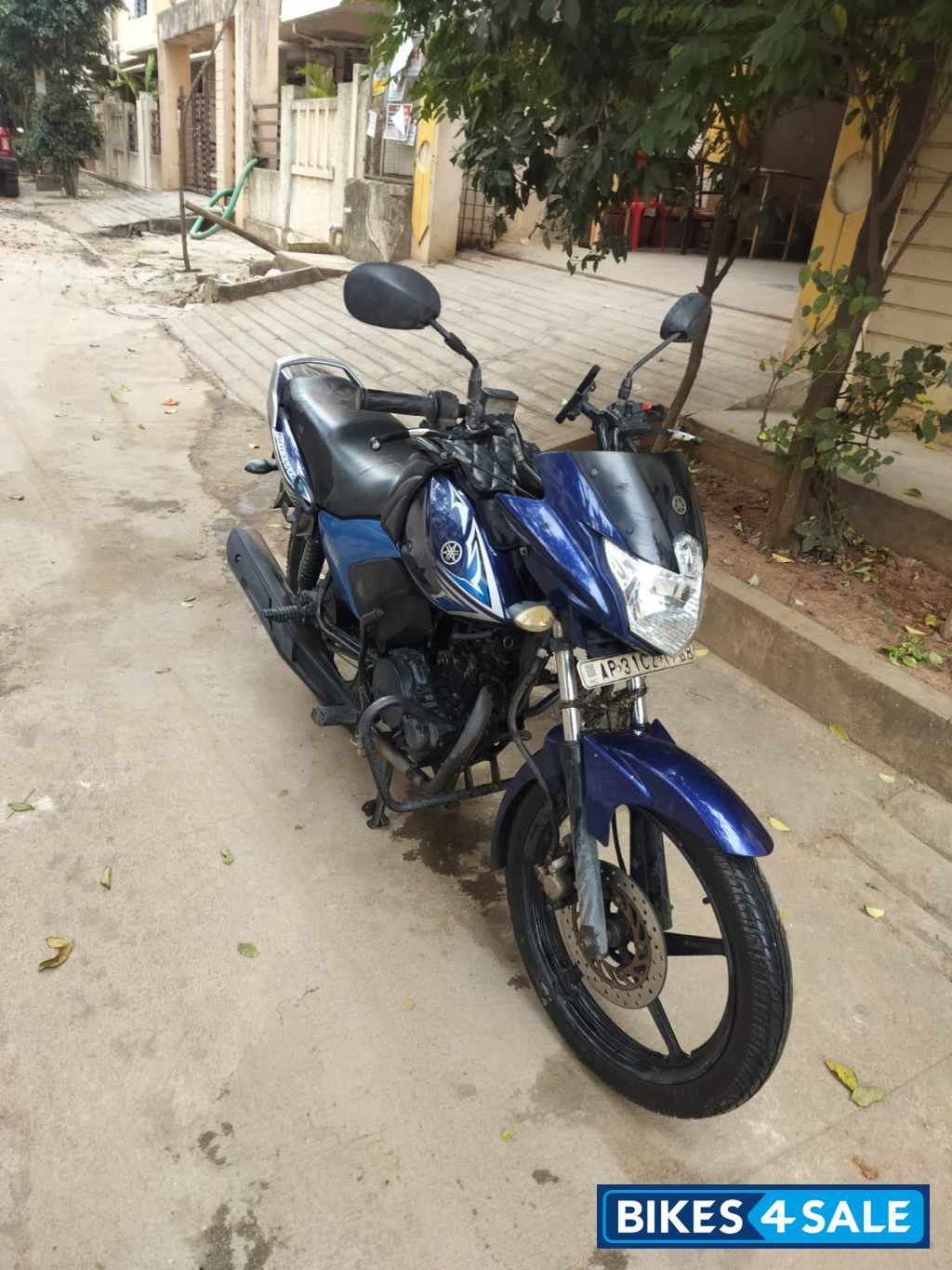 Yamaha Saluto
