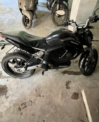 Black Revolt RV 400