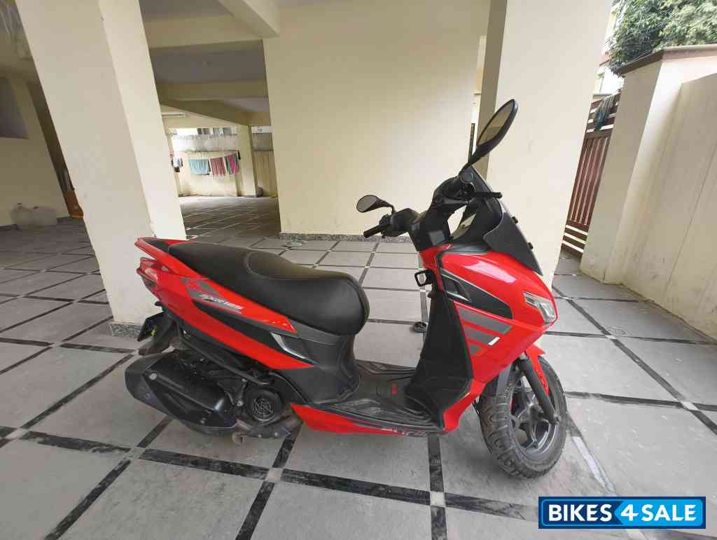 Aprilia SXR 125 Aprilia SXR 125