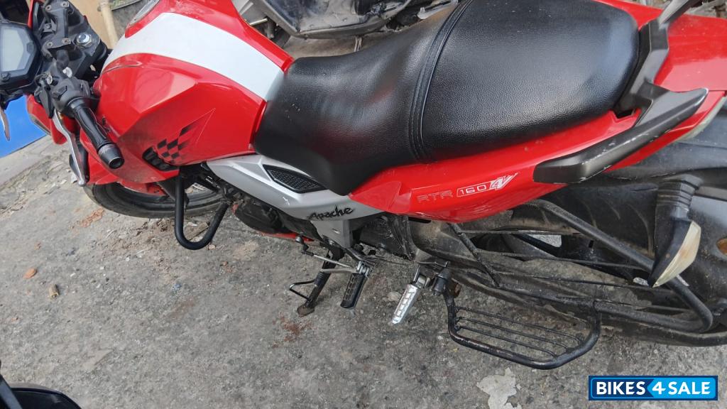 TVS Apache RTR 160 4V