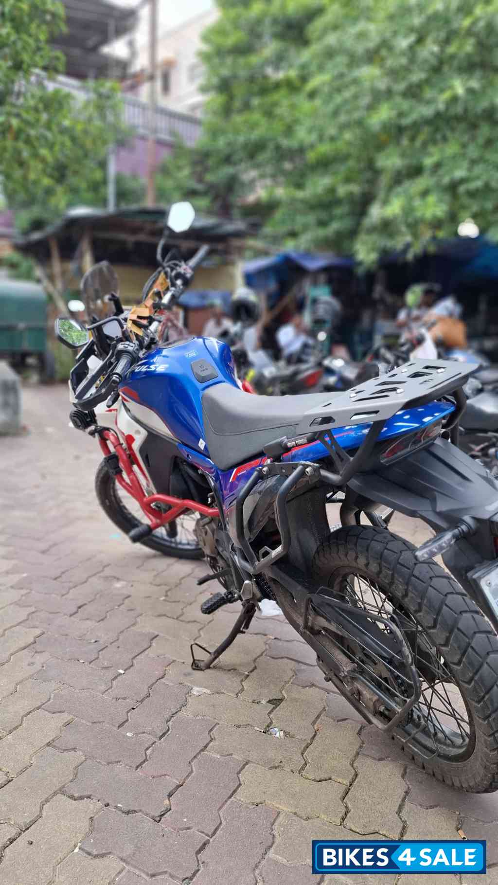 Blue Hero XPulse 210 Blue Hero XPulse 210
