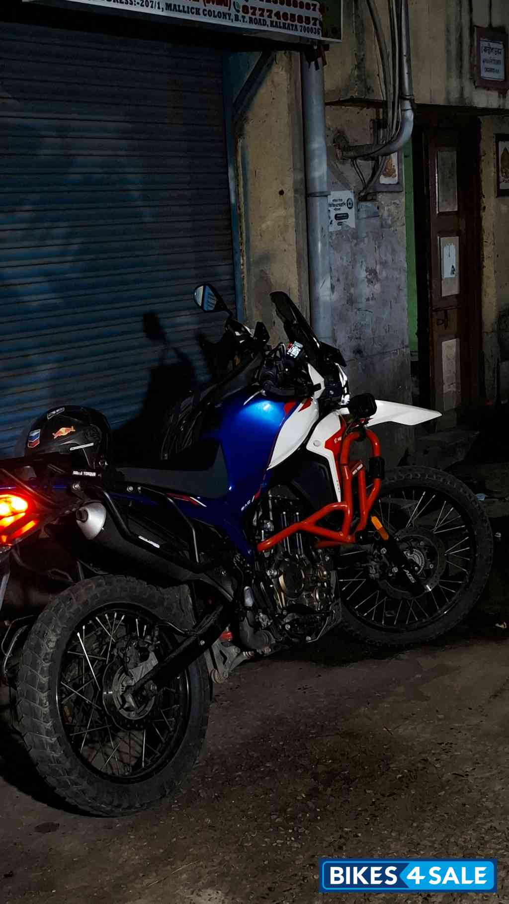 Blue Hero XPulse 210 Blue Hero XPulse 210