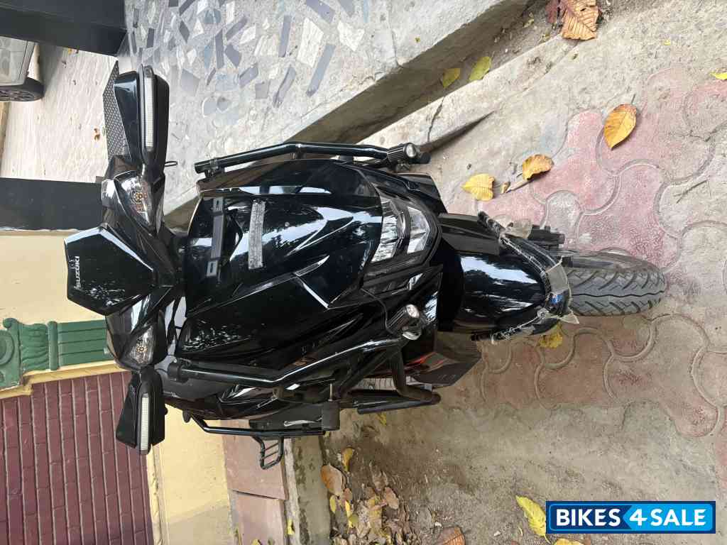 Suzuki Avenis 125 Ride Connect Edition Suzuki Avenis 125 Ride Connect Edition