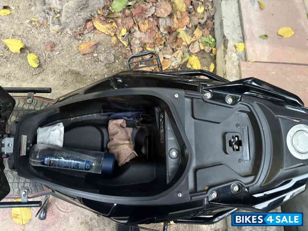 Suzuki Avenis 125 Ride Connect Edition Suzuki Avenis 125 Ride Connect Edition