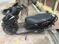 Suzuki Avenis 125 Ride Connect Edition