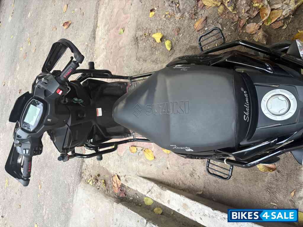 Suzuki Avenis 125 Ride Connect Edition Suzuki Avenis 125 Ride Connect Edition