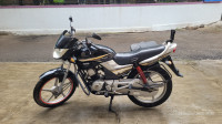 Black Yamaha G5