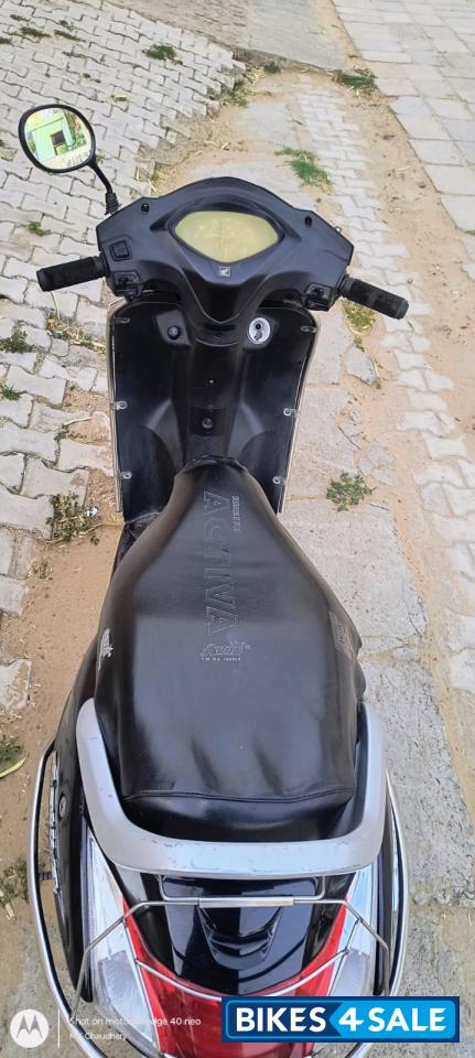 Black Honda Activa