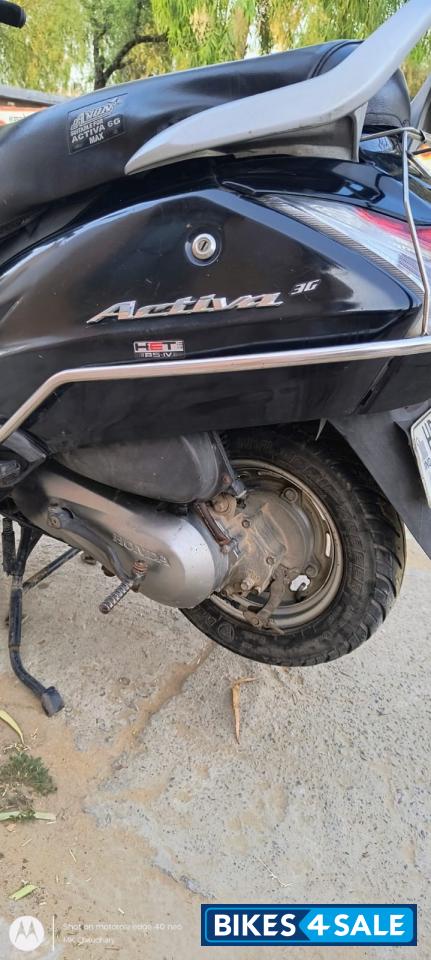 Black Honda Activa