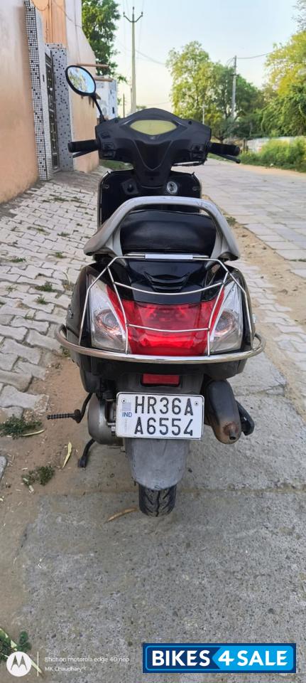 Black Honda Activa