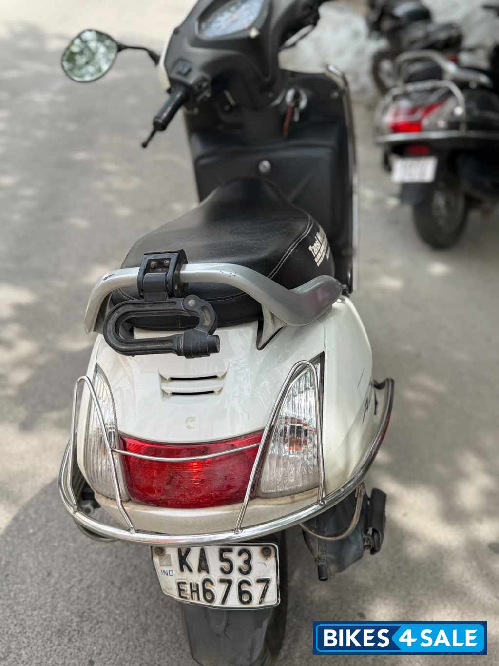 White Honda Activa