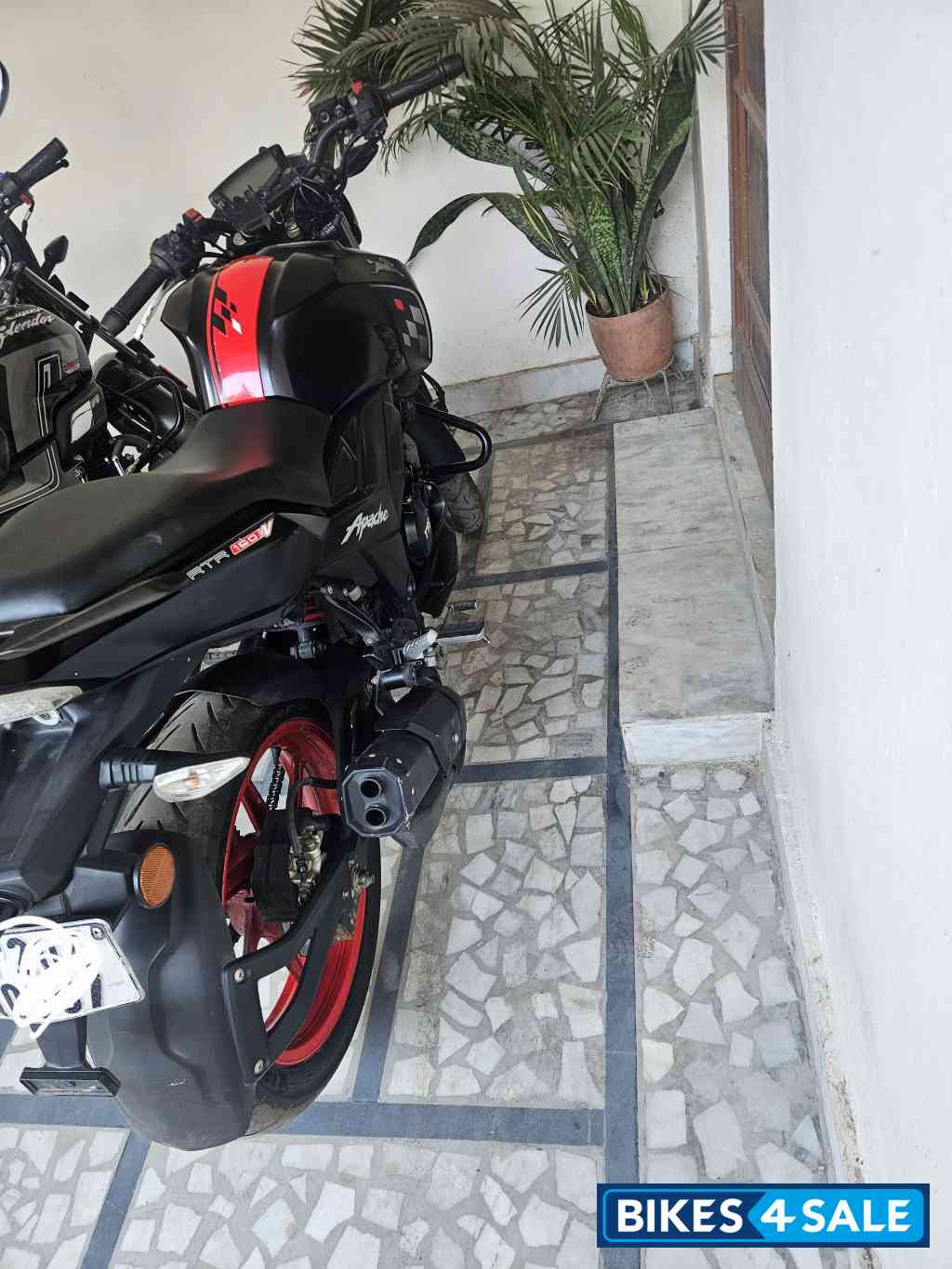 Red Black TVS Apache RTR 160 4V BS6