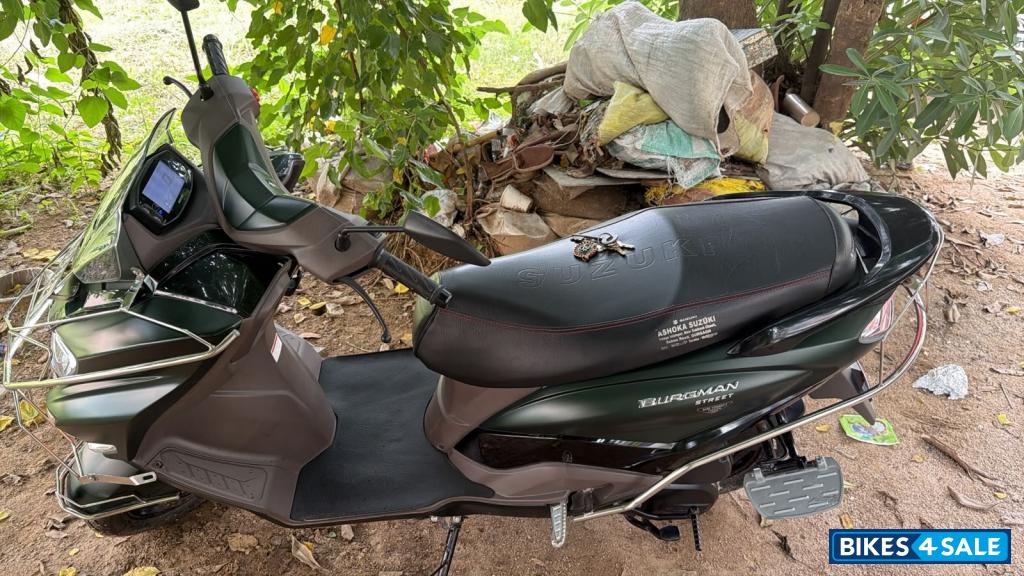 Suzuki Burgman Street Ride Connect Edition 2026 Suzuki Burgman Street Ride Connect Edition 2026