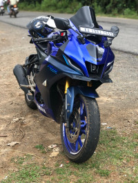 Yamaha R15 V4  Model