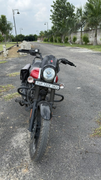 Cocktail Wine Red Bajaj Avenger Street 160