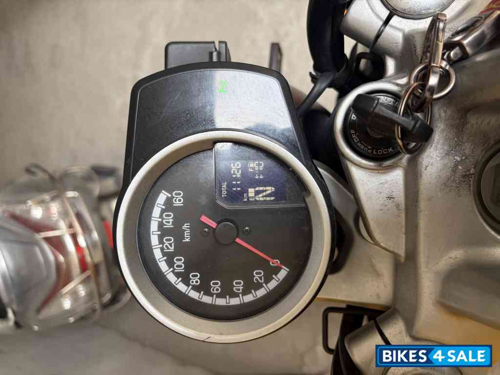Matt Grey Honda Hness CB350 DLX
