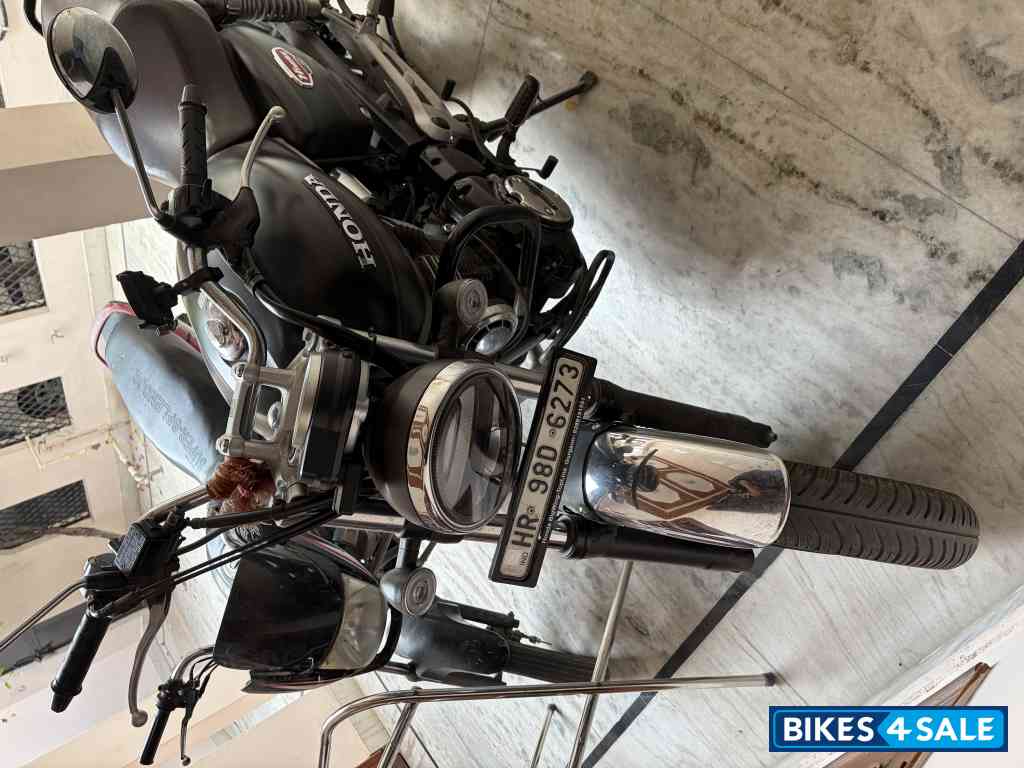 Matt Grey Honda Hness CB350 DLX