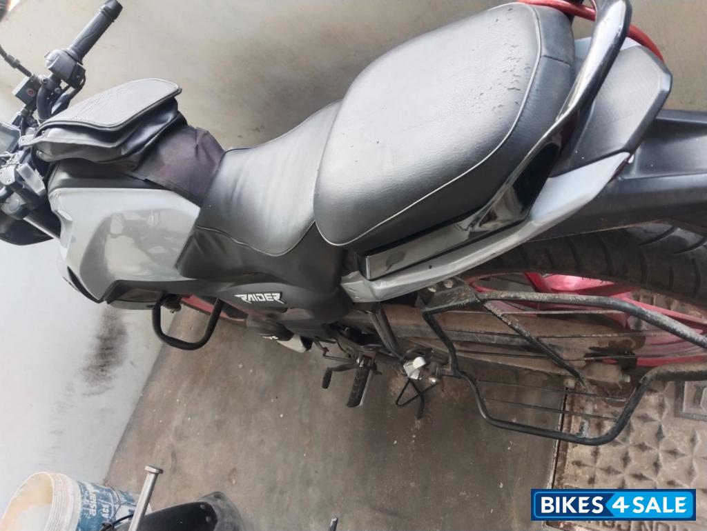 TVS Raider iGO