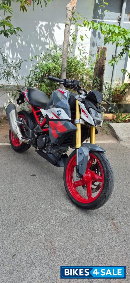 BMW G 310 R BS6