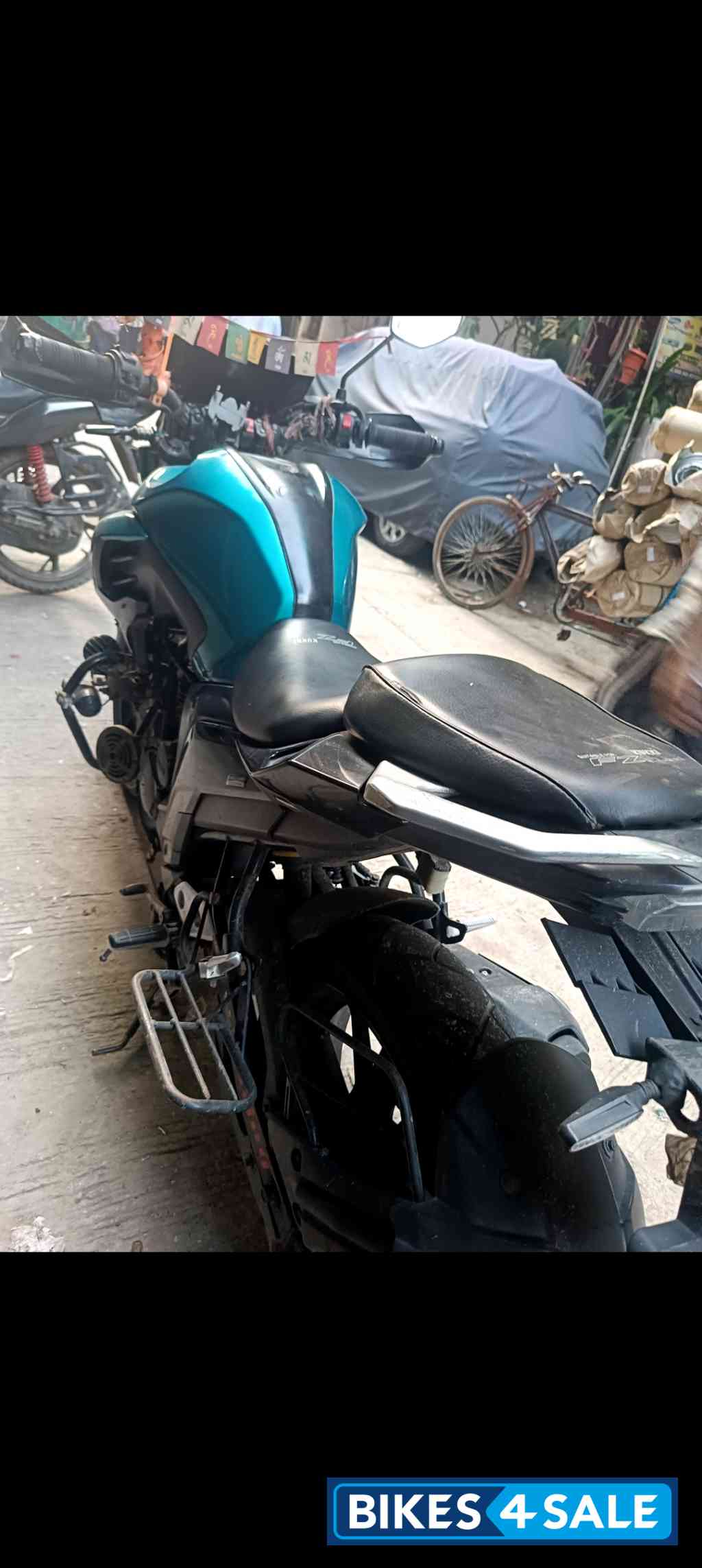 Yamaha FZS 25 Yamaha FZS 25