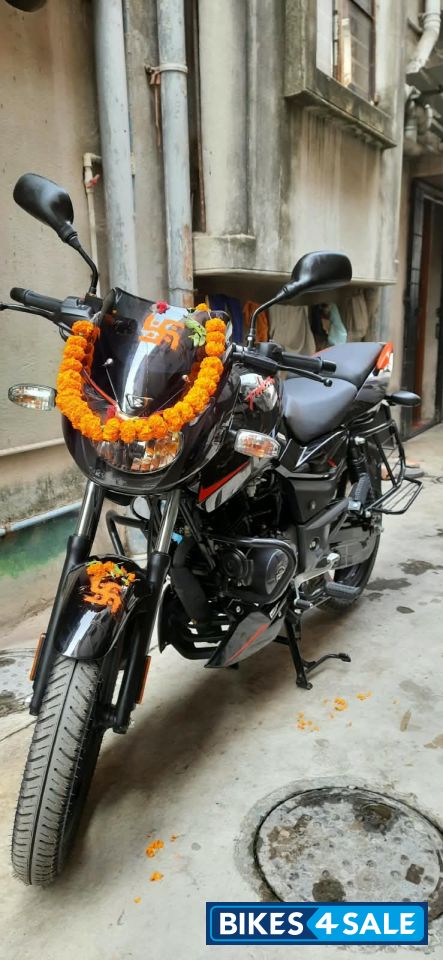 Bajaj Pulsar 125 Split Seat