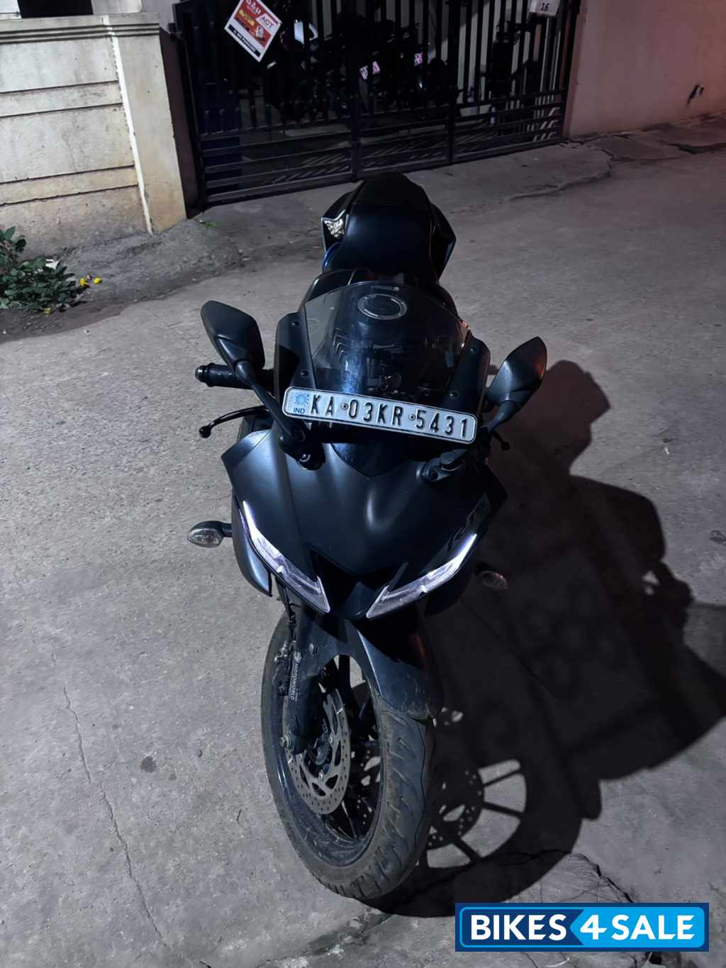 Mat Black Yamaha YZF R15 S V3.0 Mat Black Yamaha YZF R15 S V3.0