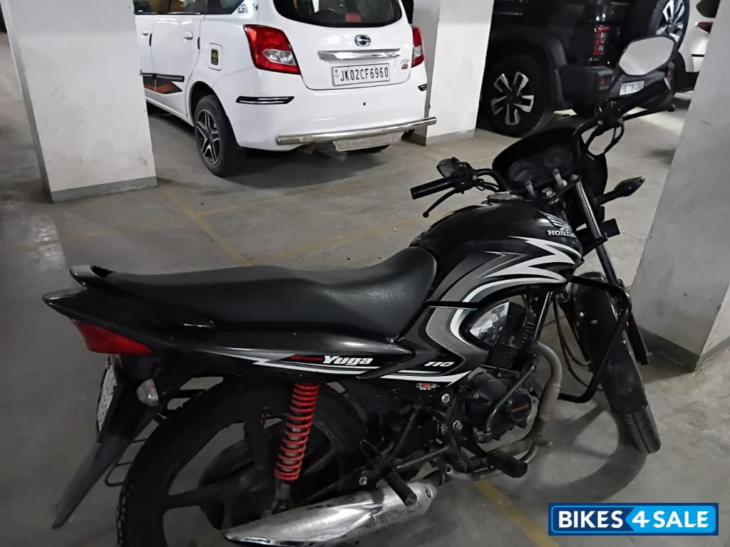 Black Honda Dream Yuga Black Honda Dream Yuga