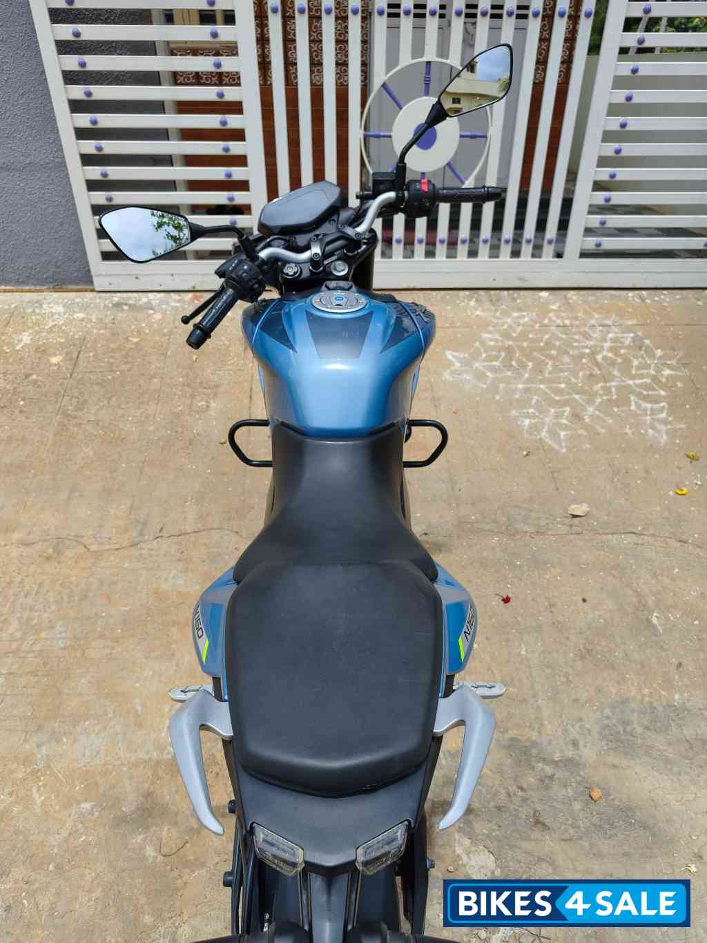 Bajaj Pulsar N160